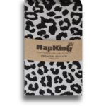 Animal Leopard Slim Cut Grey Airlaid Napkins 1 Leopards-beton-grey-Airlaid-Napkins-slimcut_serviettes